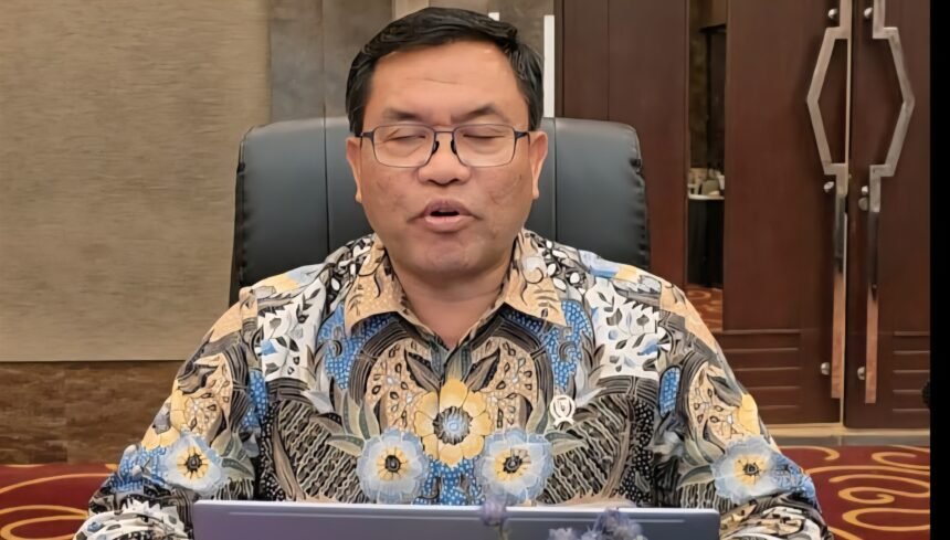 Wakil Kepala BGN Sony Sonjaya menjelaskan evaluasi ribuan usulan mitra SPPG untuk Program Makan Bergizi Gratis di Jakarta, Jumat (17/10/2025).