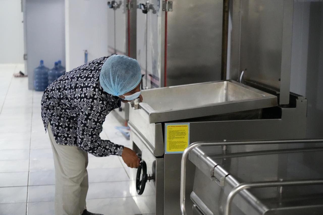 Teknologi Sandwich Panel di Magelang, Langkah Baru Menuju Fasilitas Pangan yang Tangguh dan Higienis 2 IMG 20251025 WA0684