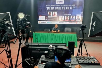 Diskusi Nasional SMSI bertajuk “Media Baru dan UU ITE” menghadirkan pandangan lintas bidang tentang tantangan dan peluang kebebasan berekspresi di era digital.
