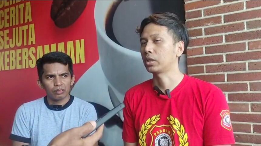 Ketua DPC Pandawa Pattingalloang Kecam Dugaan Perampasan Kendaraan oleh Debt Collector 1 Ketua DPC Pandawa Pattingalloang Makassar, Imran, mengecam aksi dugaan perampasan kendaraan oleh debt collector Moladin Finance dan mendesak penegakan hukum yang adil tanpa pandang bulu.