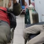 Dua warga, Adi Ansor Harahap dan Saripuddin Hasibuan, mengalami luka akibat panah yang mengenai kaki kanan dan dada kanan pasca bentrokan dengan Sekuriti PT Barapala.
