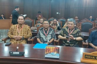 Sidang uji materi Pasal 8 Undang-Undang Nomor 40 Tahun 1999 tentang Pers kembali digelar di Mahkamah Konstitusi (MK), Senin (10/11/2025).