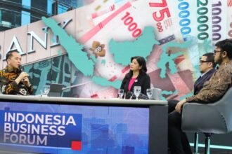 Kemendagri menegaskan bahwa seluruh dana Pemda yang tersimpan di bank adalah bagian dari mekanisme resmi pengelolaan keuangan daerah—bukan dana yang “ditahan”. Uang kas dikelola melalui giro, tabungan, dan deposito sesuai kebutuhan belanja dan diaudit secara berkala.