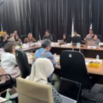 Rapat di kantor Badan Gizi Nasional (BGN) dihadiri perwakilan dari tiga kementerian koordinator dan 13 kementerian/lembaga anggota Tim Koordinasi, (14/11/2025). (dok. bgn/ho)