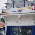 Bank Mandiri Cabang Namlea. (sk/ho)