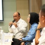 Kepala BGN, Dadan Hindayana, didampingi Kepala Biro Hukum dan Humas BGN, Khairul Hidayati saat Uji Publik Keterbukaan Informasi yang digelar Komisi Informasi Pusat sebagai bagian dari penilaian Monitoring dan Evaluasi Keterbukaan Informasi Publik di Jakarta, Rabu (19/11/2025).
