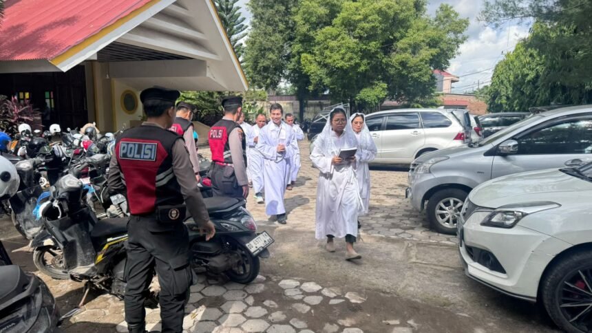 Personel Perintis Presisi Samapta Polres Gowa kembali meningkatkan patroli dialogis, Minggu (23/11/2025).