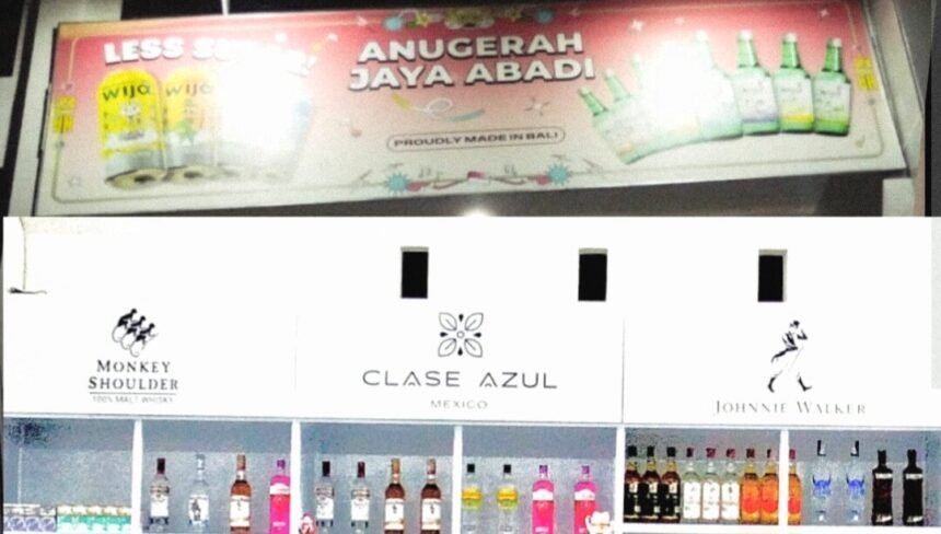 Toko Anugerah Jaya Abadi yang berlokasi di kawasan elite Jalan Metro Tanjung, Kecamatan Tamalate, memajang dan menjual berbagai jenis minuman beralkohol golongan A, (20/11/2025). (Kolase: R3/HO)