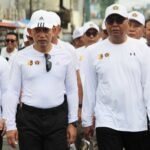 Kegiatan Kick Off HPN 2026 di Serang dengan jalan sehat bersama.