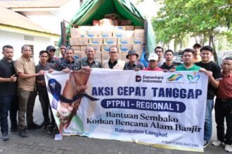 PTPN I salurkan bantuan sembako untuk korban banjir di Kabupaten Deli Serdang dan Kabupaten Langkat, (29-30/11/2025).