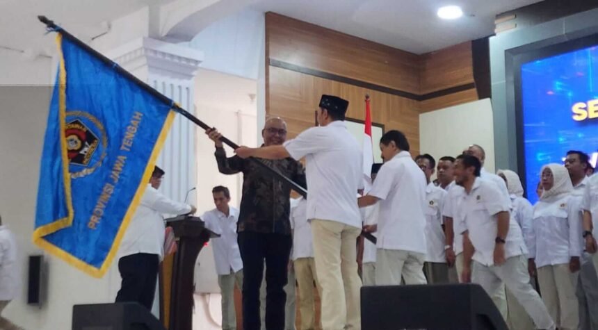 Ketua Umum Persatuan Wartawan Indonesia (PWI) Pusat, Akhmad Munir, resmi melantik pengurus PWI Jawa Tengah (Jateng) periode 2025–2030 di Wisma Perdamaian, Kota Semarang, Selasa (2/12/2025).