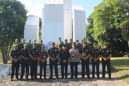 Upacara ziarah dan tabur bunga Kodim 1419/Enrekang dalam rangka Hari Juang Kartika TNI AD ke-80 di TMP Massenrempulu berlangsung khidmat.