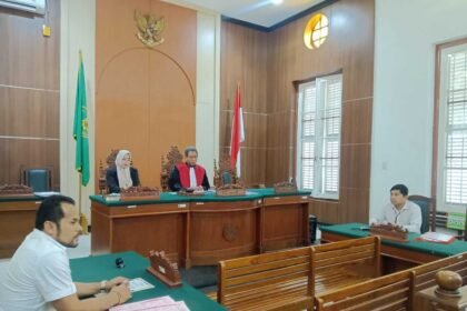 Sidang praperadilan di Pengadilan Negeri Makassar memasuki tahap pembacaan memori jawaban termohon, Rabu (17/12/2025).