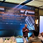 Direktur Poltekpar Makassar, Dr. Herry Rachmat Widjaja, saat membuka kegiatan Bisik (Bincang Asik) bersama insan media di Makassar, sebagai upaya memperkuat sinergi dan komunikasi strategis.