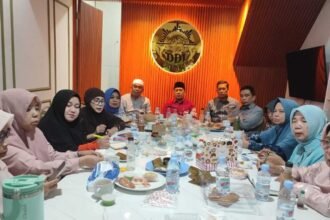 Panitia Yaumul Istianah DDI Sulsel menggelar rapat koordinasi persiapan kegiatan di Sekretariat PW DDI Sulsel, Makassar, Rabu (14/1/2026).