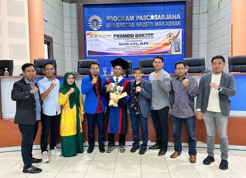 Wakil Rektor I UNIMEN Raih Gelar Doktor di PPS UNM.