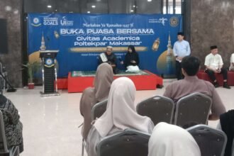 Civitas academica Politeknik Pariwisata Makassar mengikuti kegiatan buka puasa bersama dalam rangka Ramadan 1447 Hijriah yang digelar di Hotel D’Anjong, Makassar, sebagai ajang mempererat silaturahmi dan kebersamaan di lingkungan kampus.