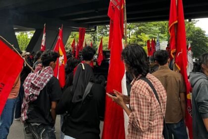 May Day 2026 di Makassar, LMND Tuntut Perbaikan Kebijakan Publik dan Evaluasi Kepala BGN