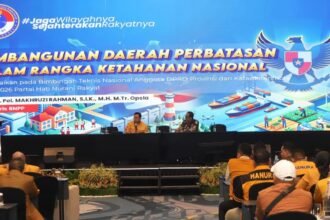 Sekretaris BNPP RI, Makhruzi Rahman, menegaskan pembangunan kawasan perbatasan harus berjalan seimbang antara keamanan dan kesejahteraan masyarakat dalam Bimtek Nasional DPRD Fraksi Hanura 2026 di Pontianak.