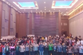 Pemkot Makassar bersama Forum Buruh se-Kota Makassar di Hotel Four Points by Sheraton, Senin (4/5/2026).