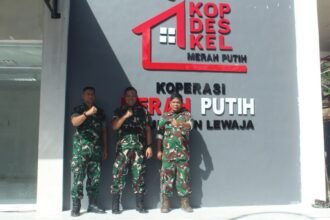Dandim 1419/Enrekang bersama Kasi Ops Kasrem 141/Toddopuli meninjau progres pembangunan Koperasi Desa/Kelurahan Merah Putih di Kelurahan Lewaja, Kabupaten Enrekang.