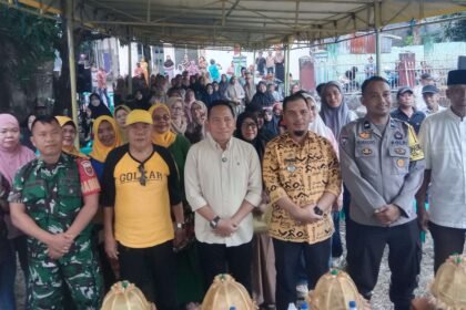 Reses H. Ismail di Kelurahan Lalatang berlangsung hangat dan penuh antusias warga. Aspirasi soal drainase, sampah, hingga penataan PKL jadi perhatian utama.