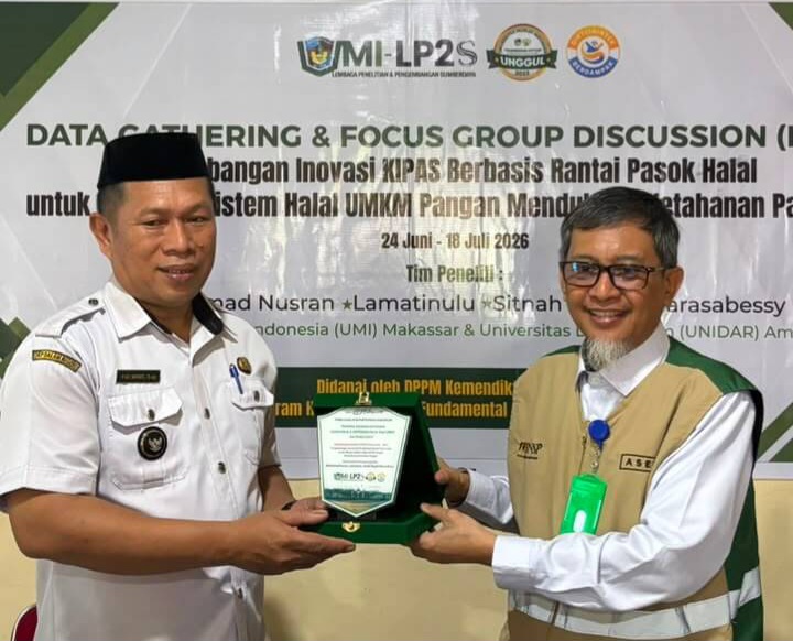 Tim peneliti UMI menggelar FGD dan pengumpulan data UMKM di Desa Bonto Bunga, Maros. Penelitian Dasar 2026 ini fokus pada pengembangan sistem halal, daya saing usaha, dan ketahanan pangan daerah.