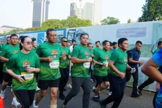 Kasad Jenderal TNI Maruli Simanjuntak mengikuti Kostrad Run 2026 bersama sekitar 10 ribu peserta di Monas dalam rangka HUT ke-65 Kostrad.