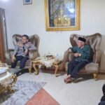 Kapolresta Gowa Kombes Pol. Muh. Yusuf Usman bersilaturahmi dengan Ketua Tanfidziyah PCNU Kabupaten Gowa, KH. Abdul Jabbar Hijaz, sebagai upaya memperkuat sinergi antara Polri dan tokoh agama dalam menjaga situasi kamtibmas yang aman, damai, dan kondusif di Kabupaten Gowa.