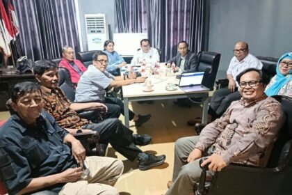 SMSI kukuhkan Pokja (Kelompok Kerja) News Room Jaga Desa untuk lima provinsi di Hall Gedung Dewan Pers, Jakarta, Kamis (27/8/2026).