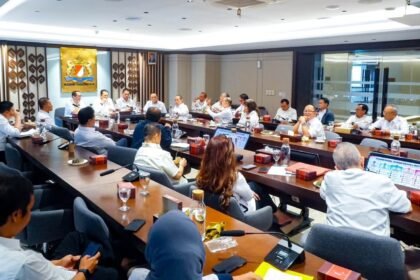 Rapat Pleno Koordinator Bidang Politik, Hukum dan Keamanan KADIN Indonesia di Gedung KADIN Jakarta, Rabu (9/9/2026).