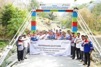 Jembatan gantung di Desa Kaluppini, Kecamatan Enrekang, Rabu (23/9/2026).