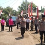 Kapolresta Gowa Kombes Pol Dr. H. Muh. Yusuf Usman bersama Ketua Bhayangkari Cabang Kota Gowa Ny. Denny Yusuf meresmikan sumur bor air bersih di Dusun Bontosallang, Desa Romanglasa, Gowa, Rabu (30/9/2026).