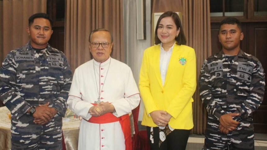 Malam Ramah Tamah OCI KAMS memperkuat persaudaraan umat Katolik dan sinergi Gereja, generasi muda serta aparat negara.
