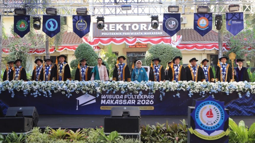 Politeknik Pariwisata (Poltekpar) Makassar merayakan Dies Natalis ke-35 di Lapangan Rektorat Poltekpar Makassar, Sabtu (19/9/2026). (ft/ho)