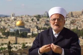 Khatib Al-Aqsa mengatakan pembatasan media bertujuan menutupi kondisi di kompleks Masjid. (ft/qass/ho)