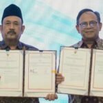 Ketua Dewan Pers Komaruddin Hidayat dan Menteri Perencanaan Pembangunan Nasional (PPN)/Kepala Bappenas Rachmat Pambudy.