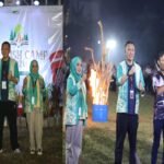 Mahasiswa Poltekpar Makassar mengikuti English Camp 2026 pada 16–17 Oktober untuk meningkatkan kemampuan komunikasi bahasa Inggris melalui kegiatan edukatif dan interaktif.