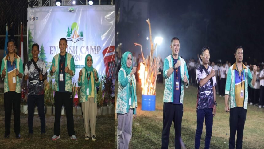 Mahasiswa Poltekpar Makassar mengikuti English Camp 2026 pada 16–17 Oktober untuk meningkatkan kemampuan komunikasi bahasa Inggris melalui kegiatan edukatif dan interaktif.