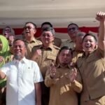 Bupati Enrekang bersama jajaran Pemprov Sulsel dalam pelepasan simbolis bantuan produk susu untuk masyarakat di 24 kabupaten/kota se-Sulawesi Selatan.