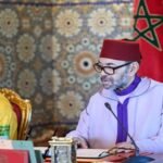Raja Maroko Mohammed VI memimpin rapat Dewan Menteri di Istana Kerajaan di Rabat pada Sabtu (17/10/2026).