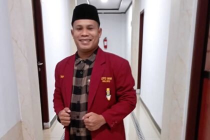 Tamsir, Wakil Sekretaris Bidang HIKMAH, Politik dan Kebijakan Publik PW Pemuda Muhammadiyah Maluku.